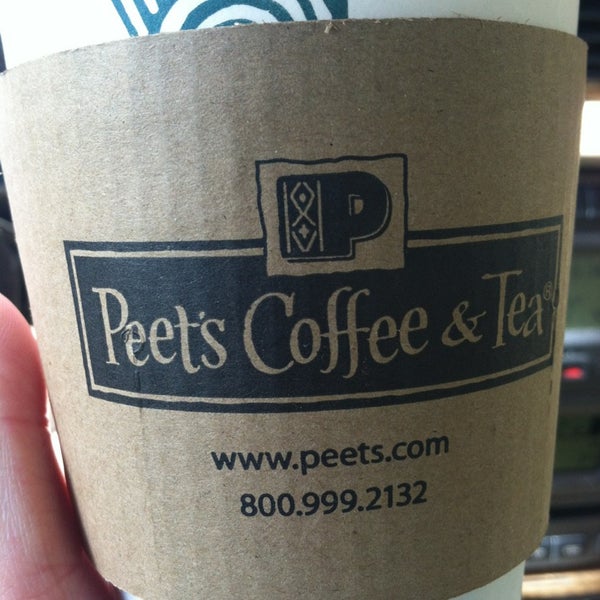 Das Foto wurde bei Peet&#39;s Coffee &amp; Tea von Maribeth D. am 4/2/2013 aufgenommen