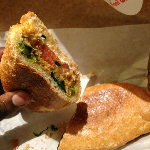 Foto tirada no(a) City Sandwich por Rotimi A. em 1/17/2013