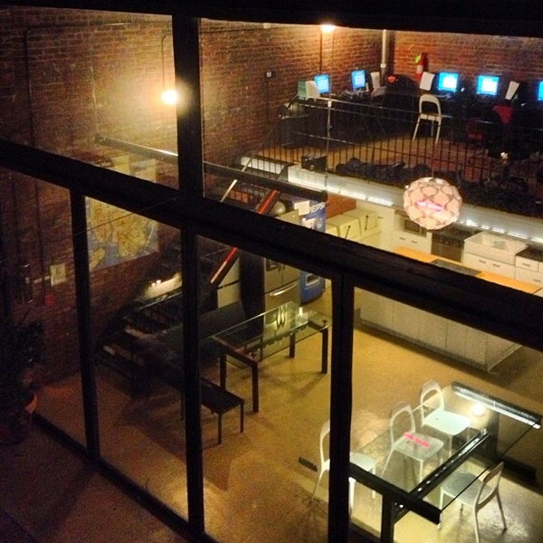 11/6/2012 tarihinde David M.ziyaretçi tarafından New York Loft Hostel'de çekilen fotoğraf