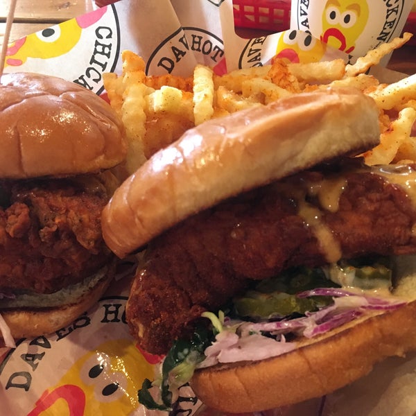Photo taken at Dave’s Hot Chicken by Jessica S. on 6/4/2019