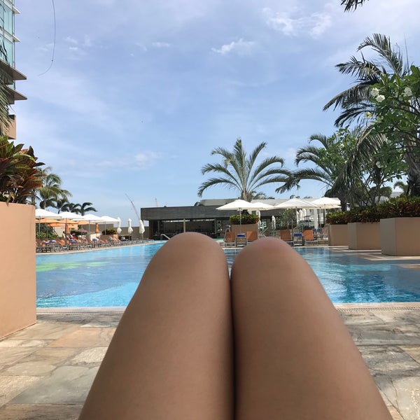 Pool Side Pussy
