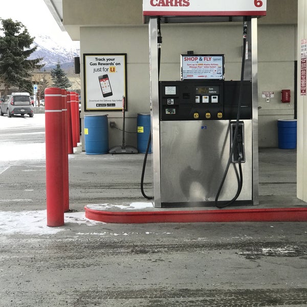 Carrs Fuel Station Huffman Business Park 121 ziyaretçi