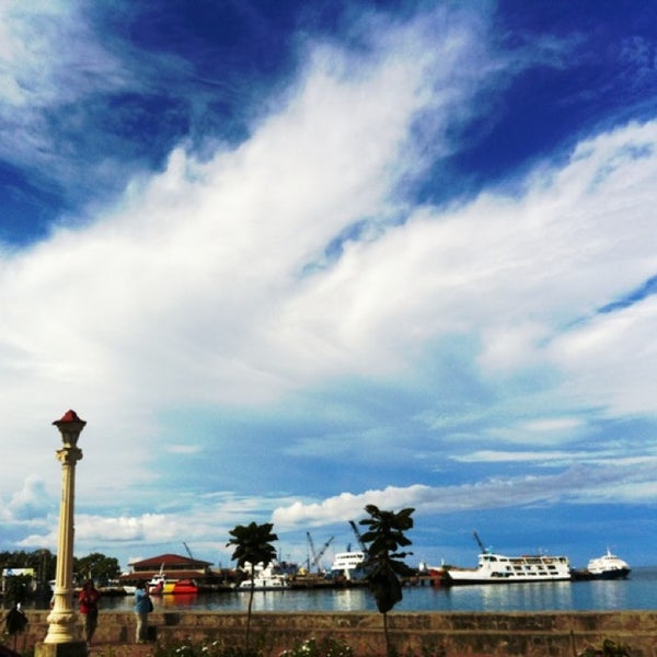 Rizal Boulevard - 28 tips from 2049 visitors