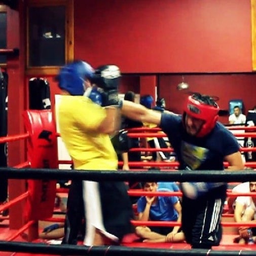2/26/2013にBurak Y.がAtılgan Fight Academyで撮った写真