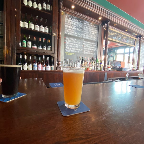 Fountain Porter Bar in Bella Vista Southwark