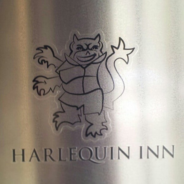 Снимок сделан в Harlequin Inn пользователем Dan H. 2/16/2013
