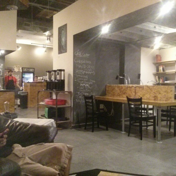 Foto tirada no(a) The Nook Cafe por Abel em 5/12/2014