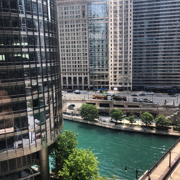 Foto scattata a The Langham, Chicago da Chongrui X. il 5/31/2019
