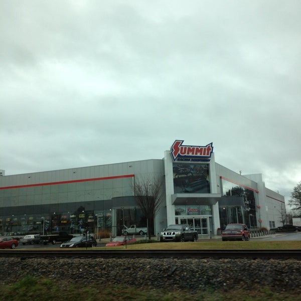 Summit Racing Equipment Mcdonough Photos