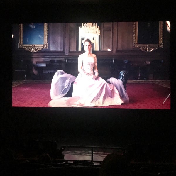 Regal Cielo Vista & RPX Northwest Side 44 tips