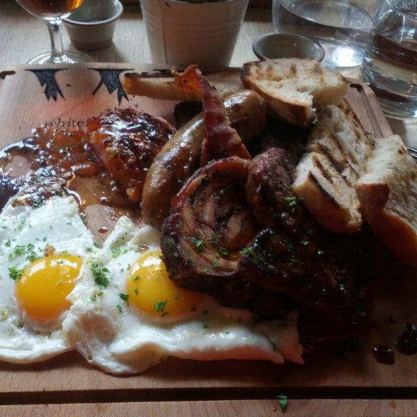 Had the Breakfast in the brunch menu (added the steak as an extra). Probably the best breakfast I have ever had. Recommended if you fancy a meaty feast.