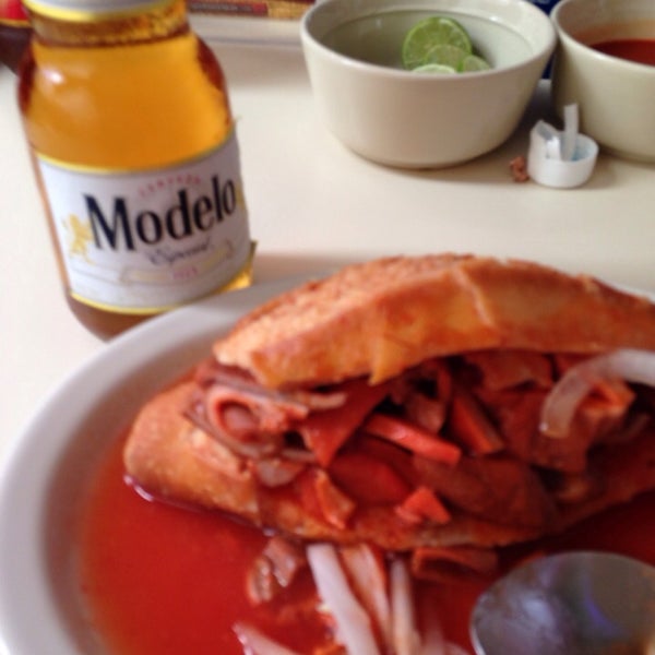 Tortas ahogadas Enrique's 6 tips de 102 visitantes