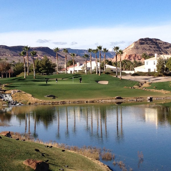 Foto tirada no(a) Rhodes Ranch Golf Club por Robert G. em 12/14/2014