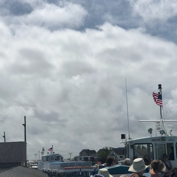 Foto tomada en Fire Island Ferries - Main Terminal  por Nick F. el 8/3/2018
