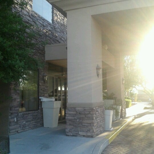 Holiday Inn Hotel & Suites Fountain Hills, AZ