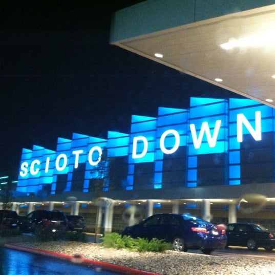 Photo taken at Eldorado Gaming Scioto Downs by Buzz on 10/27/2012