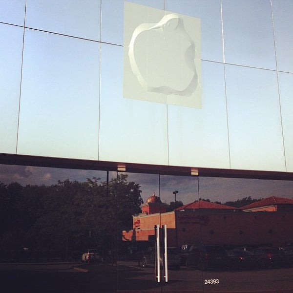 Apple Store Eton Now Closed Woodmere OH