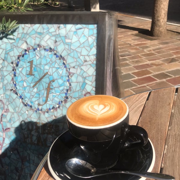 1 F Coffee Place 新橋 5 Tips