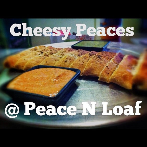 Photo taken at Peace n Loaf by Raul C. on 9/28/2012