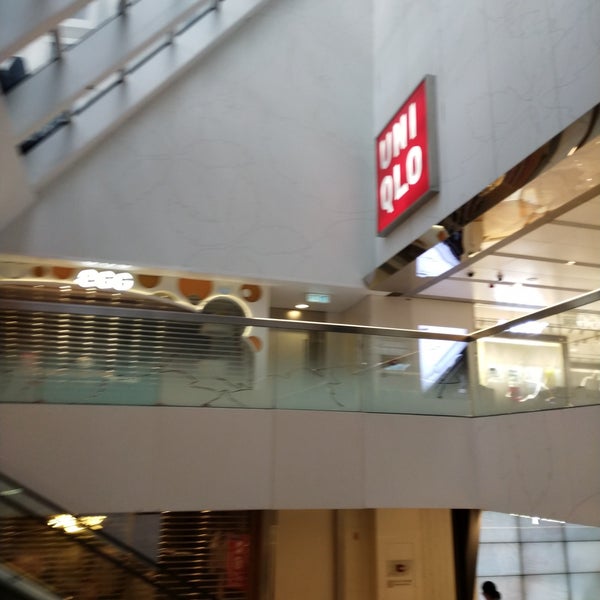 Graff Bay City >> UNIQLO - Causeway Bay - 5/F, World Trade Centre, 280 Gloucester Rd Graff Bay City >> UNIQLO - Causeway Bay - 5/F, World Trade Centre, 280 Gloucester Rd