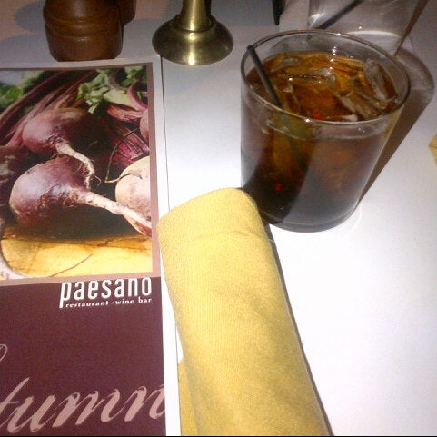 รูปภาพถ่ายที่ Paesano Italian Restaurant and Wine Bar โดย Todd M. เมื่อ 11/2/2012