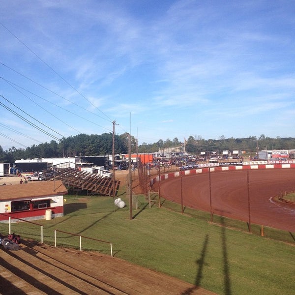 Photo taken at Dixie Speedway Home of the Champions by Harold H. on 10/4/2014