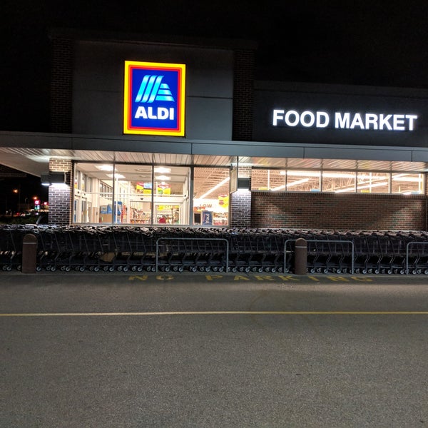 ALDI Grocery Store