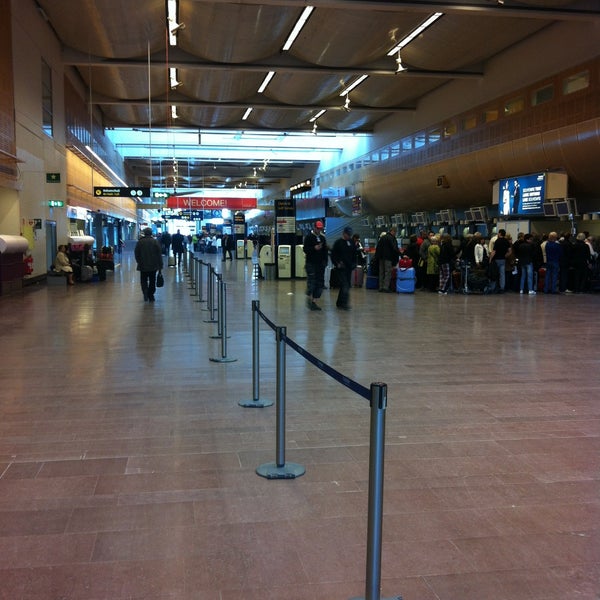 Photo taken at Stockholm-Arlanda Airport (ARN) by Varfi A. on 4/17/2013