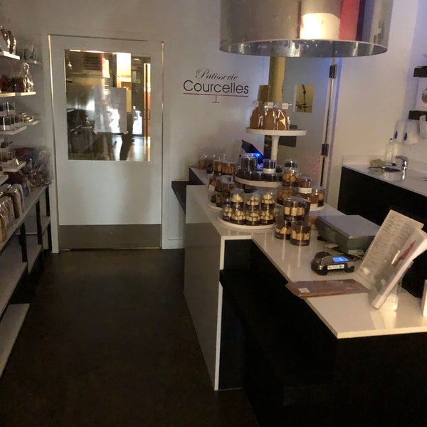 Patisserie Courcelles Bakery