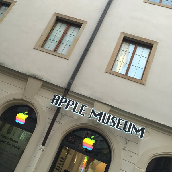 7/1/2016에 Kenneth H.님이 Apple Museum에서 찍은 사진