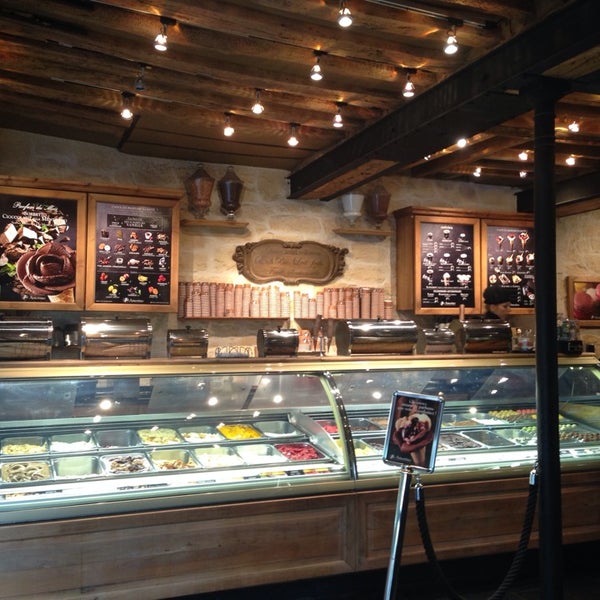 Аморино кафе