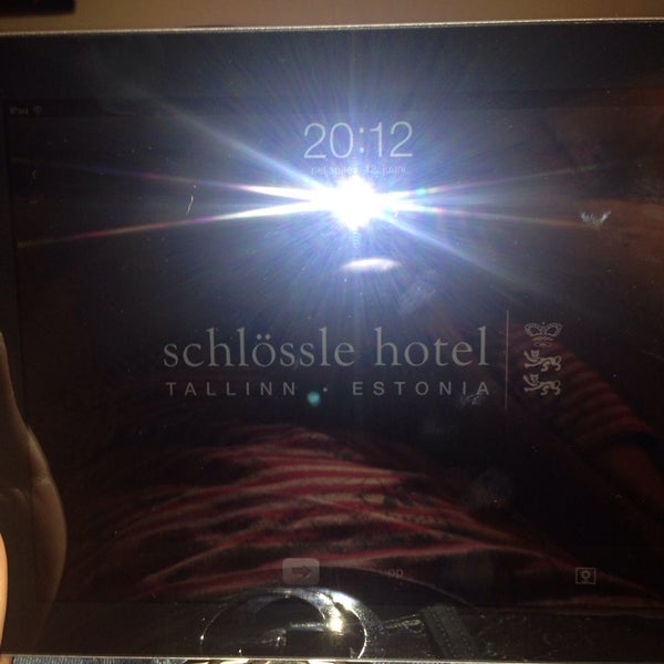 Foto tirada no(a) Hotel Schlössle 5* por Simon V. em 6/12/2014