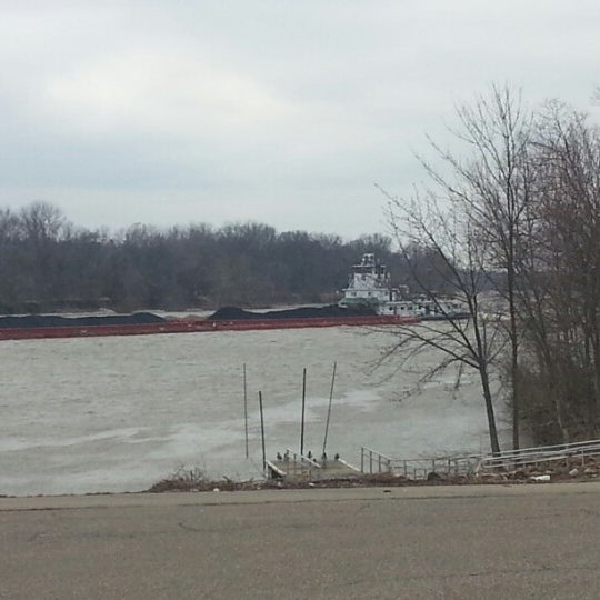 Belpre Boat Ramp River in Belpre