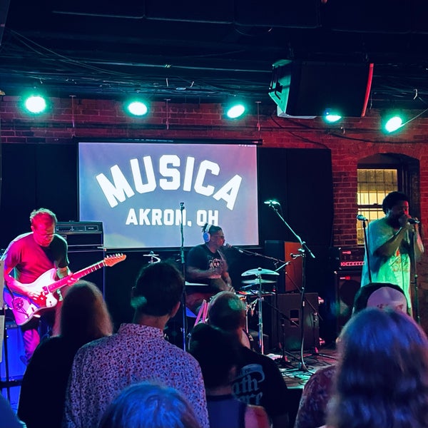 Musica  Akron OH