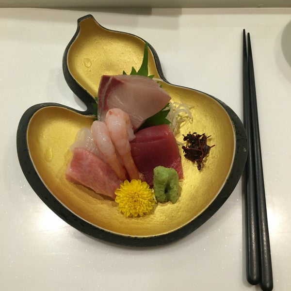 sushi, prawn soup, sashimi, fish, sake