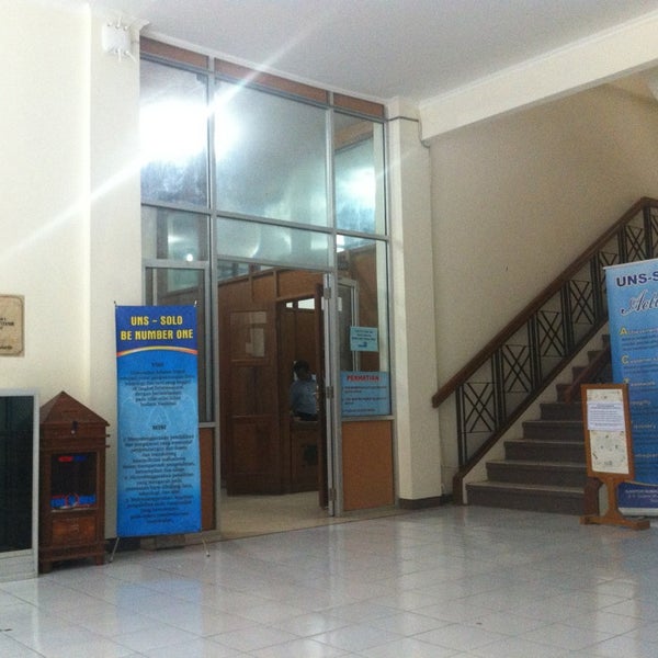 Photos A Gedung 4 Fakultas Teknik Sipil Uns Surakarta Java Centre