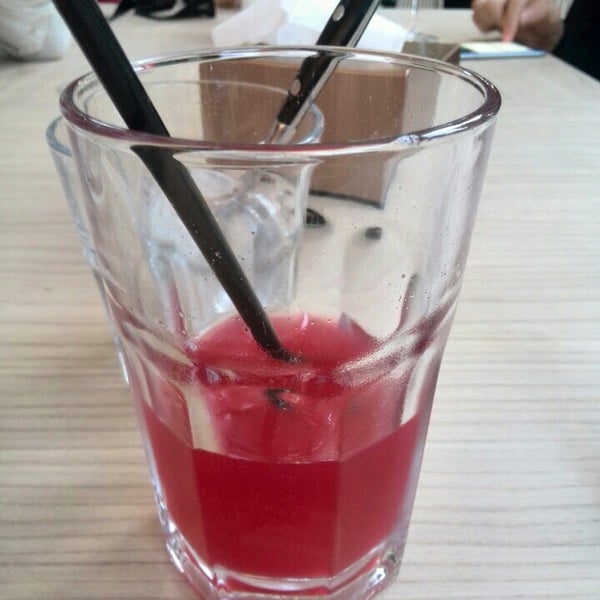 Кафе льдинка