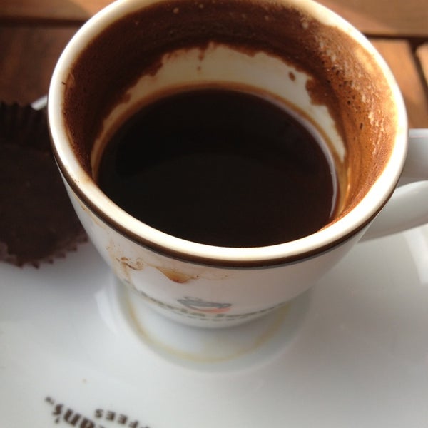 Foto tirada no(a) Gloria Jean&#39;s Coffees por aysun d. em 2/17/2013