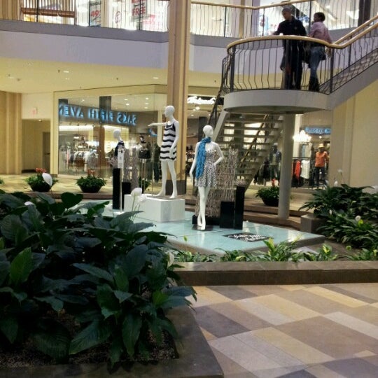 Photo taken at Beachwood Place Mall by Annie S. on 2/12/2013