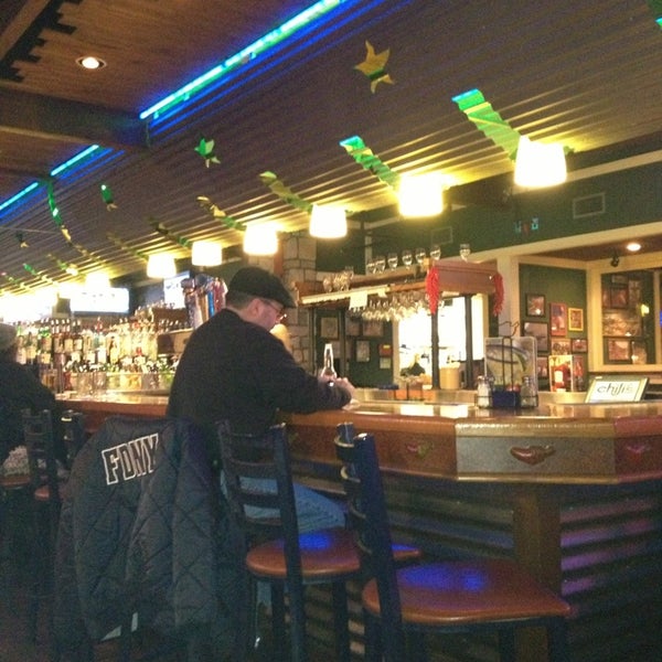 Photo taken at Chili&#39;s Grill &amp; Bar by Greg D. on 2/27/2013