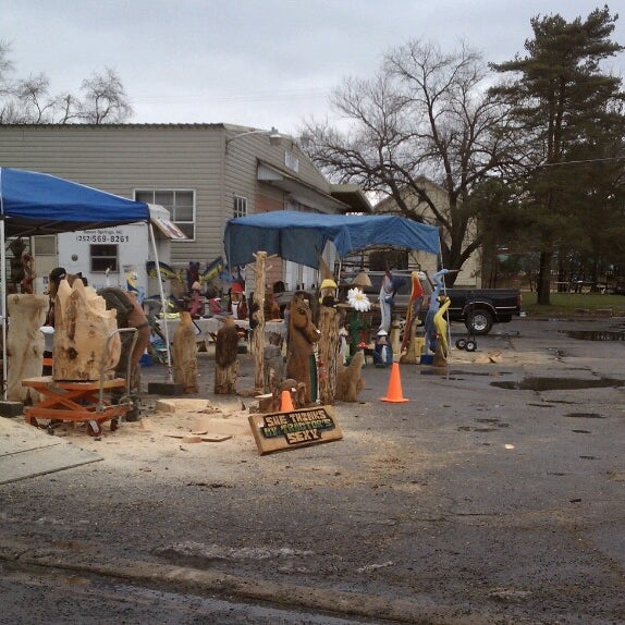 Ridgway Chainsaw Carvers Rendezvous Ridgway, PA