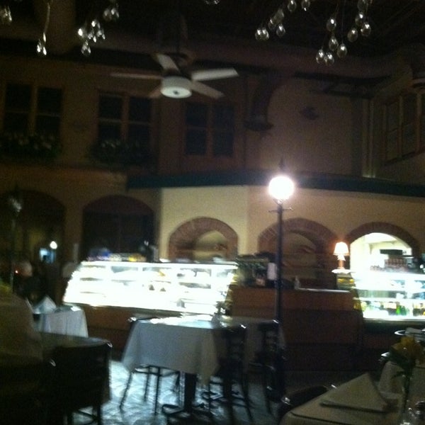 City Cafe And Bakery Fayetteville'de Alman Restoranı