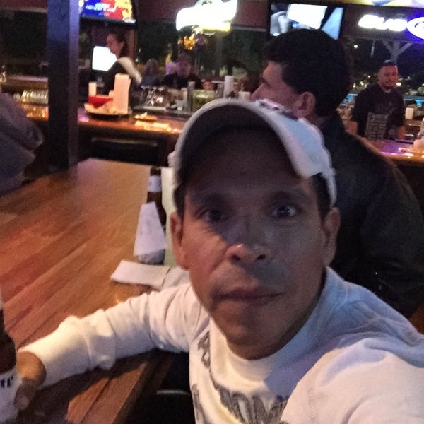 11/8/2014にRubenがDiablo Loco Sports Barで撮った写真