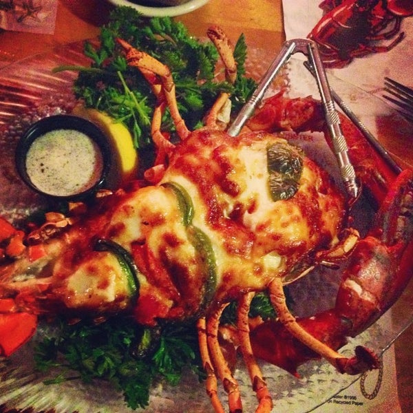 Снимок сделан в Mabel&#39;s Lobster Claw пользователем Rachel 💩 Z. 9/2/2014