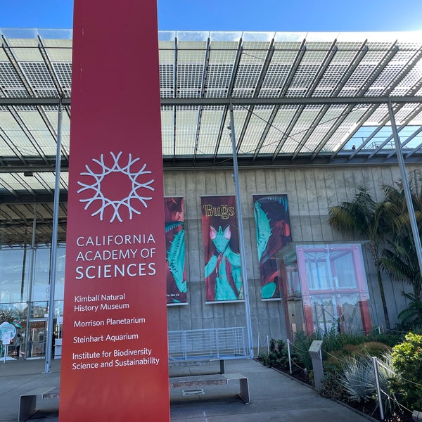 รูปภาพถ่ายที่ California Academy of Sciences โดย Monique T. เมื่อ 1/2/2023