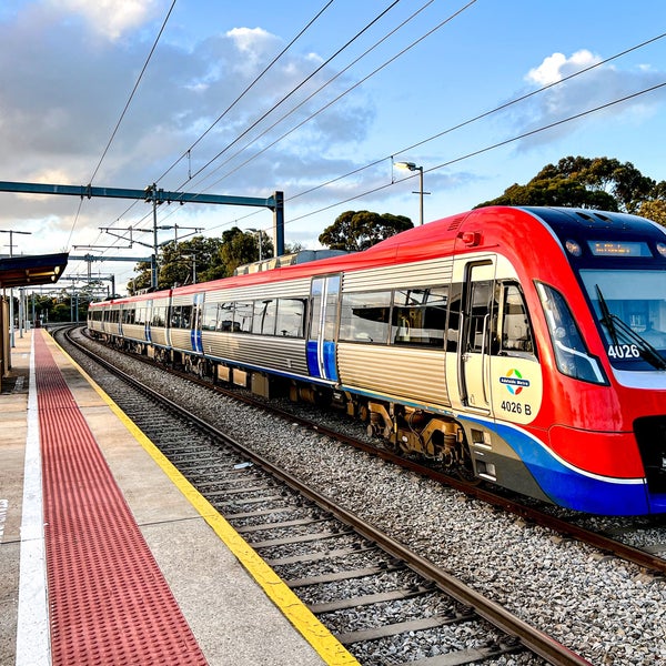 noarlunga-train-line
