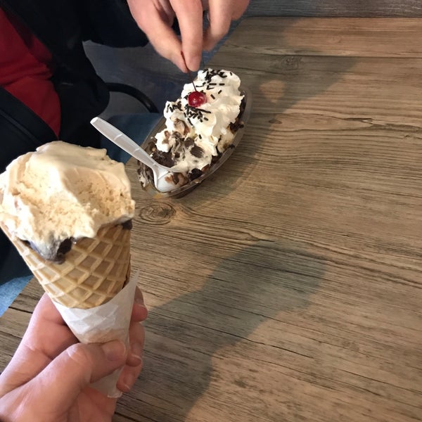 Just Cream Ice Cream Boutique Fort Wayne, IN