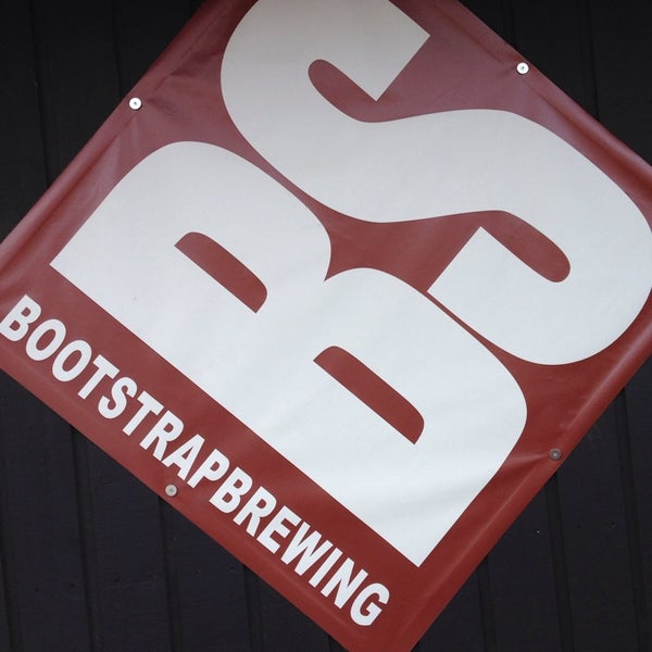 1/11/2014 tarihinde Jason F.ziyaretçi tarafından Bootstrap Brewing'de çekilen fotoğraf
