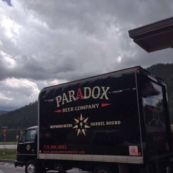 รูปภาพถ่ายที่ Paradox Beer Company โดย Jason F. เมื่อ 7/12/2014