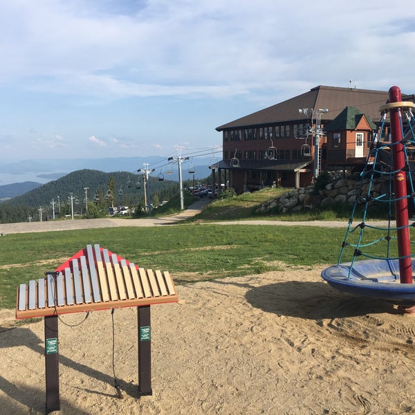 Photo taken at Schweitzer Mountain Resort by Olena S. on 7/6/2019